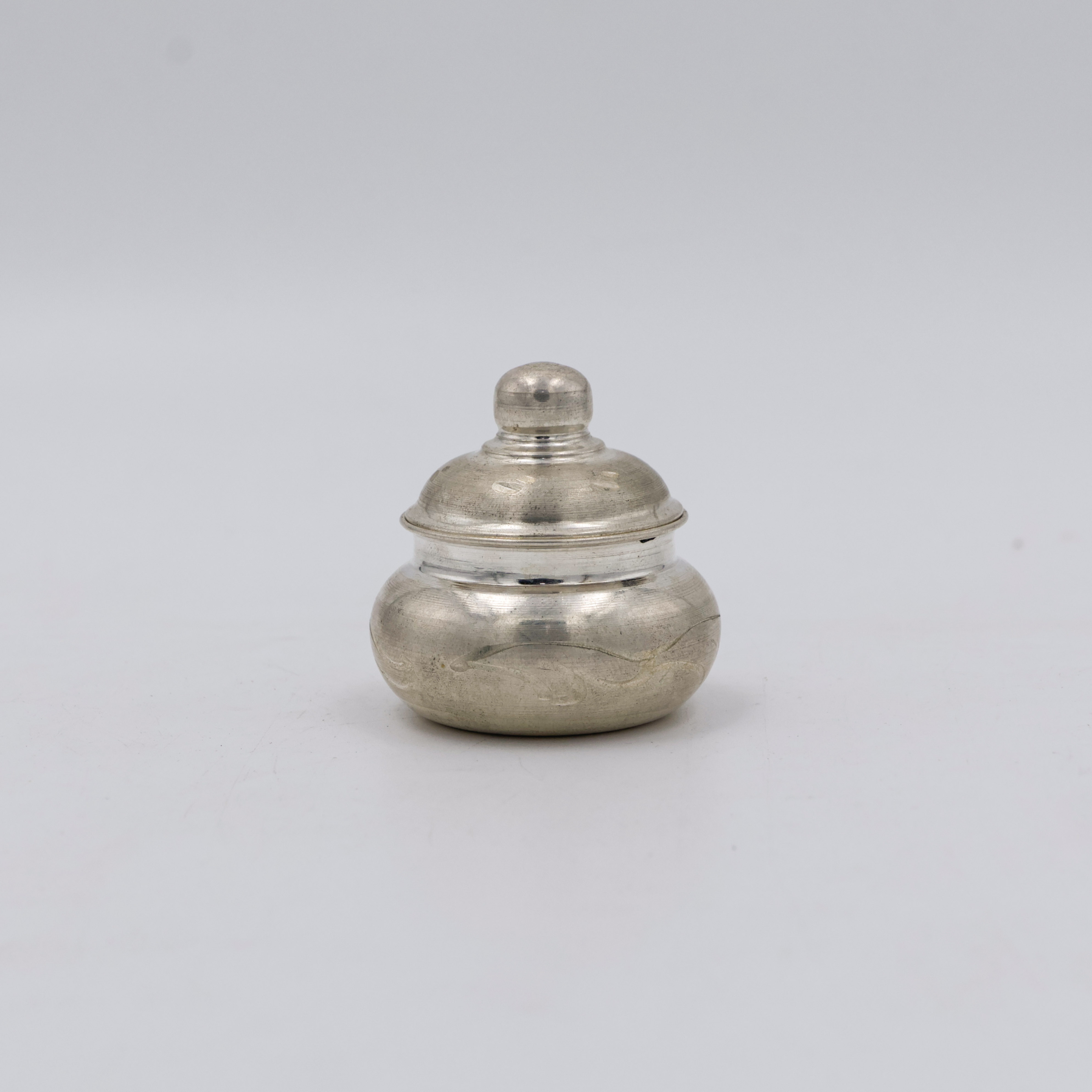 New Akshaya Jewellers - Silver Kum Kum Dabbi